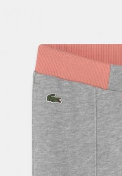 De gros ⭐ Lacoste Pantalon De Survêtement - Gris Chine 👍 5 De gros ⭐ Lacoste Pantalon De Survêtement - Gris Chine 👍 -Pas Cher Lacoste Boutique 06505ba76dc245b0a0f688dcee60a61c