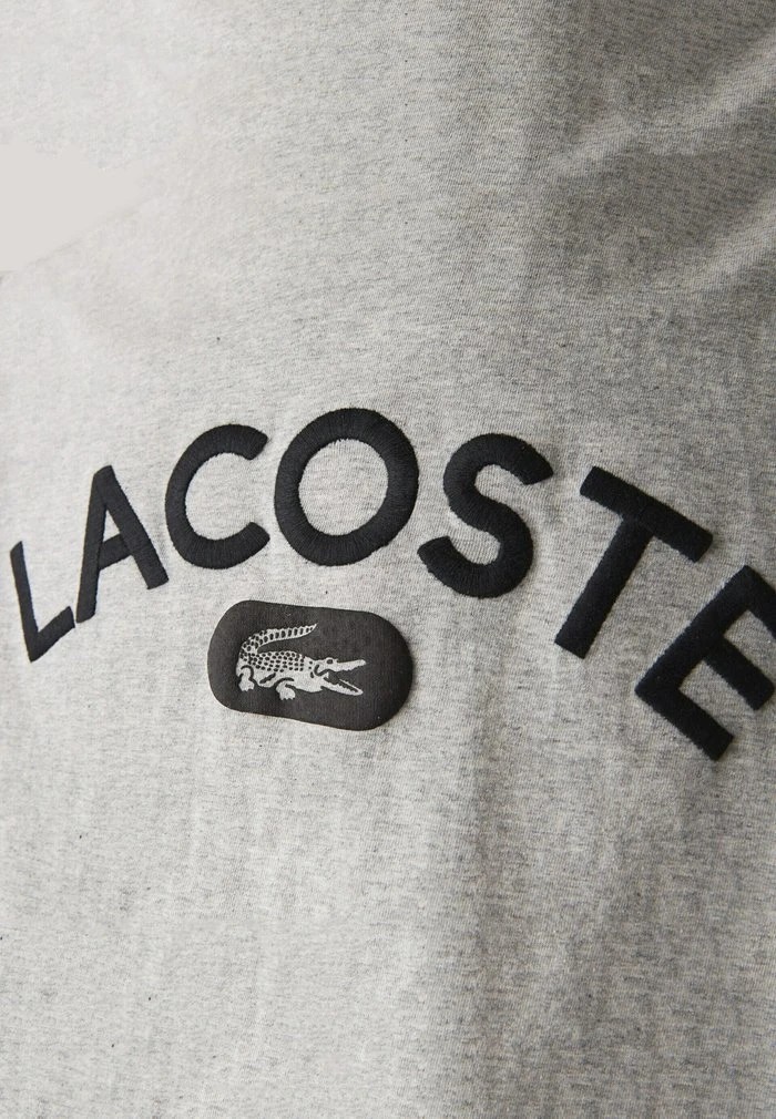 Acheter ✔️ Lacoste T-shirt Imprimé - Gris Chine ❤️ 6 Acheter ✔️ Lacoste T-shirt Imprimé - Gris Chine ❤️ – Image 6
