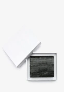 Grosses soldes ✔️ Lacoste Portefeuille - Noir ✨ -Pas Cher Lacoste Boutique 3532b2484c044455a3012844cb1d1cf9