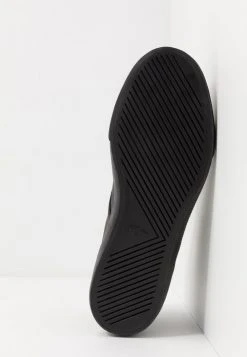 Les meilleures critiques de 🌟 Lacoste ESPARRE CHUKKA - Baskets Montantes - Black ❤️ -Pas Cher Lacoste Boutique 6137da5f48604a8ab02d9d6fb5a55339