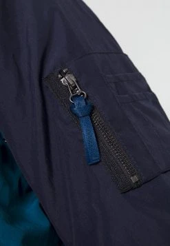 Les meilleures critiques de ❤️ Lacoste Blouson Bomber - Black/dark Blue 🔥 11 Les meilleures critiques de ❤️ Lacoste Blouson Bomber - Black/dark Blue 🔥 -Pas Cher Lacoste Boutique 630113ccc3894b78b03ab02e3f9fa5a4