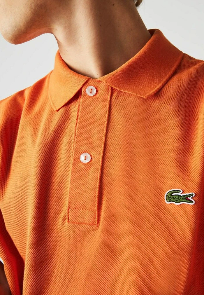 Les meilleures critiques de ✨ Lacoste Polo - Orange ✨ 5 Les meilleures critiques de ✨ Lacoste Polo - Orange ✨ – Image 5