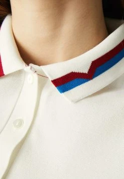 Bon marché 😀 Lacoste Polo - Blanc / Rouge / Bleu 😉 -Pas Cher Lacoste Boutique 6d67d3180321461b88451cfcd512f2ba