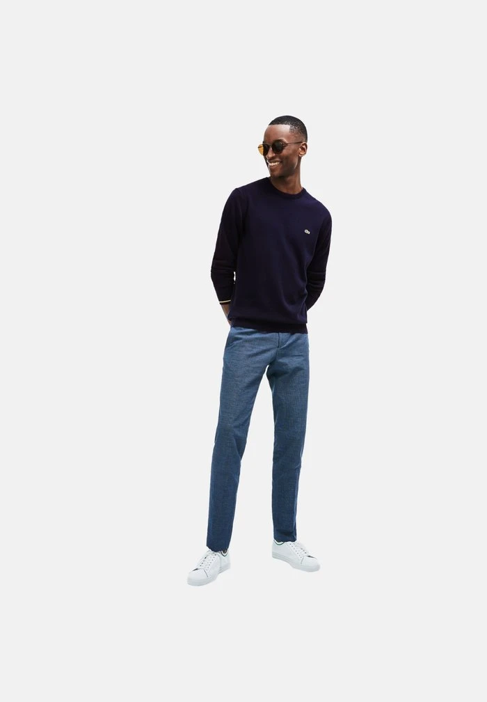 Grosses soldes 😀 Lacoste Sweatshirt - Bleu Marine / Blanc 🛒 2 Grosses soldes 😀 Lacoste Sweatshirt - Bleu Marine / Blanc 🛒 – Image 2