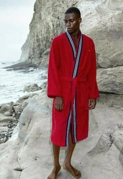 Promo 👏 Lacoste Peignoir - Red 🎁