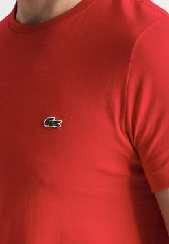 Le moins cher 🥰 Lacoste T-shirt Basique - Rouge ✔️ 9 Le moins cher 🥰 Lacoste T-shirt Basique - Rouge ✔️ -Pas Cher Lacoste Boutique 79e8cb320e2f4ee29443e53f00c552a8