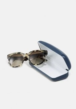 Offres 💯 Lacoste Lunettes De Soleil - Havana ❤️ -Pas Cher Lacoste Boutique 863e22540a02405382959b503eba334b