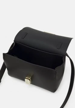 Coupon 👏 Lacoste Sac Bandoulière - Noir ⌛ -Pas Cher Lacoste Boutique 87617603adcd4dc39503095b223ad209