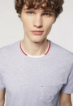 Meilleur prix ⭐ Lacoste Haut De Pyjama - Gris Chine 🔔 9 Meilleur prix ⭐ Lacoste Haut De Pyjama - Gris Chine 🔔 -Pas Cher Lacoste Boutique 8f571a705a0f41278aa89feed4c4fe24