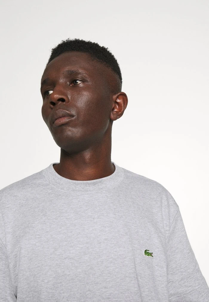 Bon marché ✨ Lacoste T-shirt Basique - Silver Chine ✔️ 4 Bon marché ✨ Lacoste T-shirt Basique - Silver Chine ✔️ – Image 4