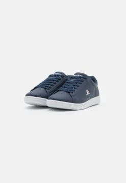 Coupon ⌛ Lacoste CARNABY - Baskets Basses - Navy/red/white 🔥 -Pas Cher Lacoste Boutique aa876fd2ccab4529b111848ba557144d