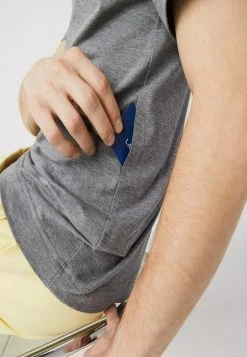 Meilleure affaire ✨ Lacoste Polo - Gris Chine 👍 8 Meilleure affaire ✨ Lacoste Polo - Gris Chine 👍 -Pas Cher Lacoste Boutique b0bc2548f1414a39ab1e2922d933256b