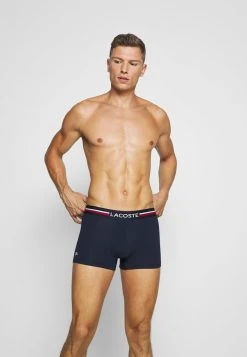 Les meilleures critiques de ⭐ Lacoste 3 PACK - Shorty - Marine/argent Chine/rouge 🌟