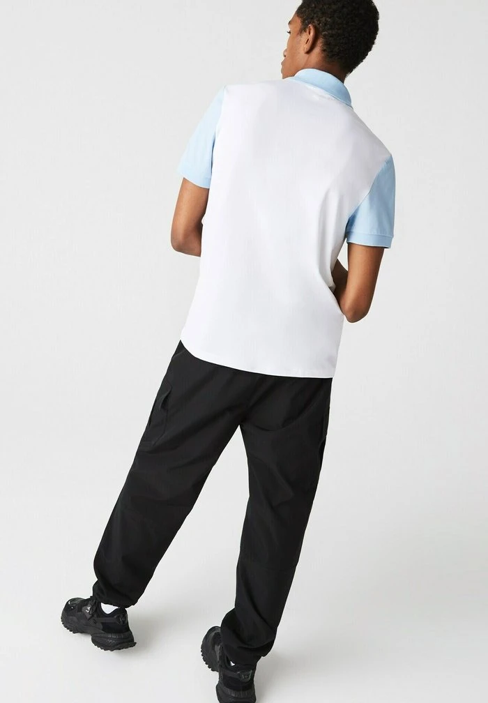 Bon marché ⭐ Lacoste Polo - Blanc / Jaune / Bleu Clair ⌛ 3 Bon marché ⭐ Lacoste Polo - Blanc / Jaune / Bleu Clair ⌛ – Image 3