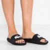 Coupon 🌟 Lacoste CROCO SLIDE - Sandales De Bain - Black ⭐