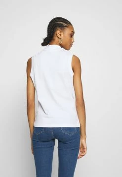 Acheter 🔥 Lacoste Polo - White 🧨 -Pas Cher Lacoste Boutique cadf36d50f3948899d18220130b69dfb