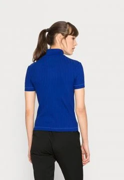 De gros ⭐ Lacoste T-shirt Basique - Cosmic 🥰 7 De gros ⭐ Lacoste T-shirt Basique - Cosmic 🥰 -Pas Cher Lacoste Boutique e84f35d324904c6ca9035ad742cdb33b