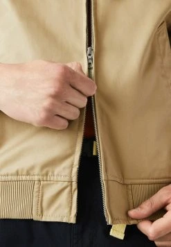 Coupon 🎉 Lacoste Blouson Bomber - Beige 😀 -Pas Cher Lacoste Boutique ec92f29f23464dbd90f9773c597a992e